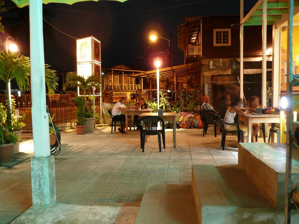 Hotel Casa Max Bocas del Toro Extérieur photo