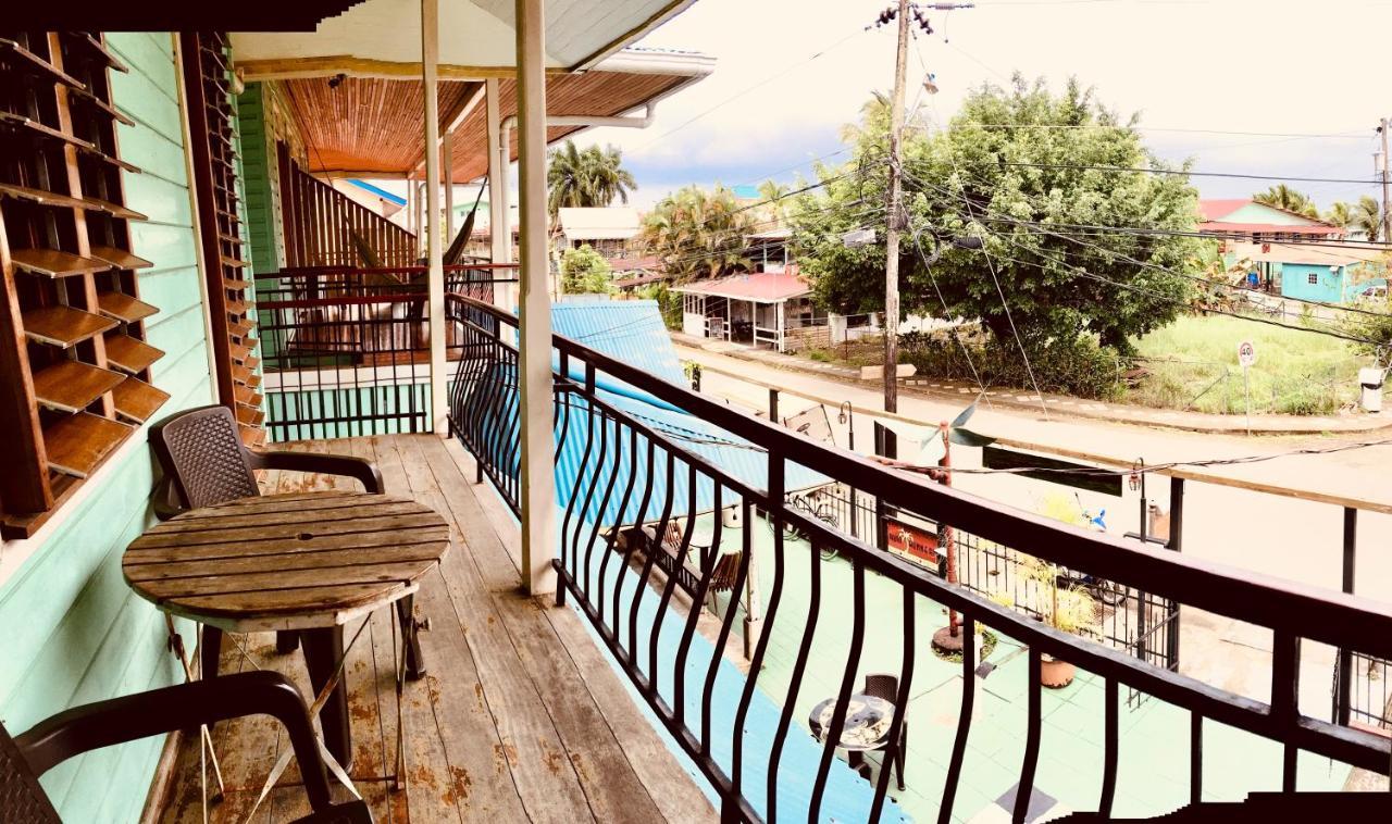 Hotel Casa Max Bocas del Toro Extérieur photo
